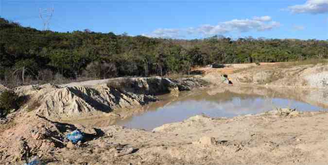 Projeto inclui rea de Santa Luzia com extrao de areia (foto: Euler Junior/EM/D.A Press. Brasil)