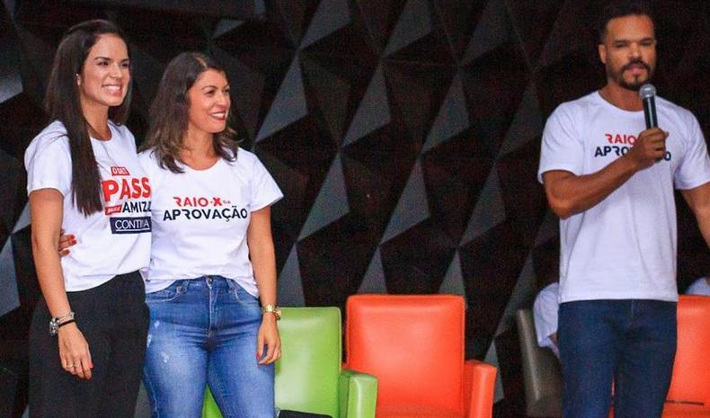 Dra com a Diretora pedaggica Camila e o Professor Junio do Determinante