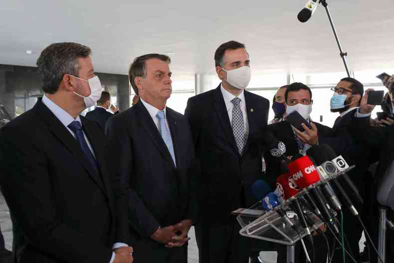 Jair Bolsonaro durante coletiva de imprensa com os presidentes eleitos do Senado Federal, Rodrigo Pacheco e Câmara dos Deputados, Arthur Lira(foto: Marcos Corrêa/PR )
