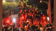 Festa, axé, provocações: Atlético leva multidão às ruas em carnaval pelo bi