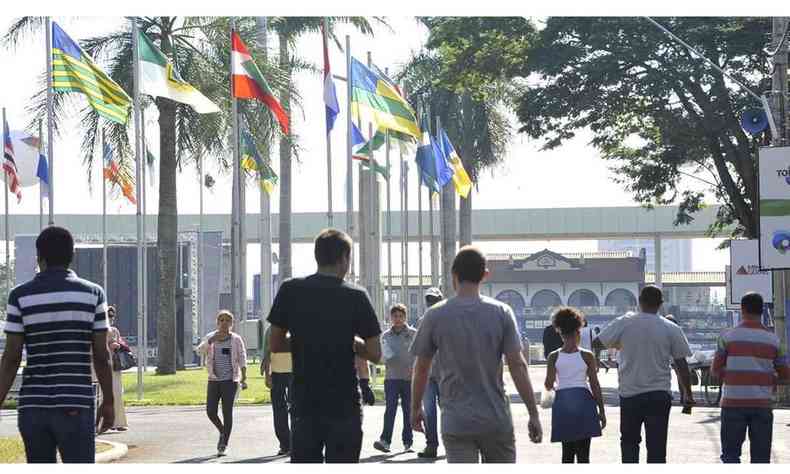 O aumento da movimentao de turistas acontece, tanto no Parque Fernando Costa (foto), como entre outros locais de Uberaba, desde o incio do ms