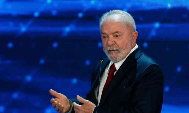 Lula fala durante debate na Band
