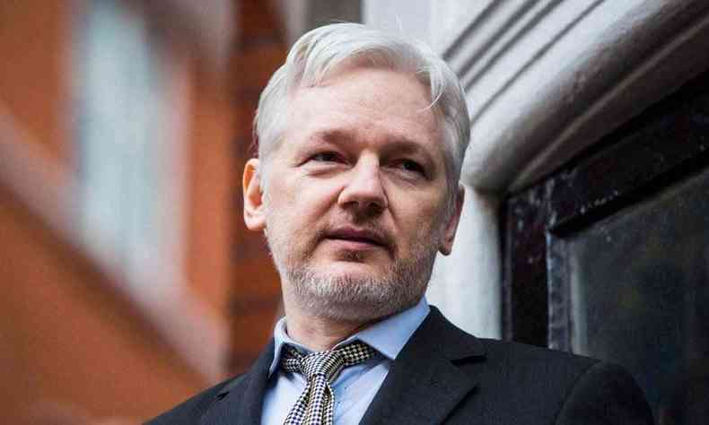 Assange teve dois filhos, que j at o visitaram na priso(foto: JACK TAYLOR / AFP)