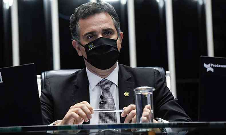Senador Rodrigo Pacheco (DEM-MG) criticou presidente ao rejeitar MP que alterou o Marco Civil da Internet