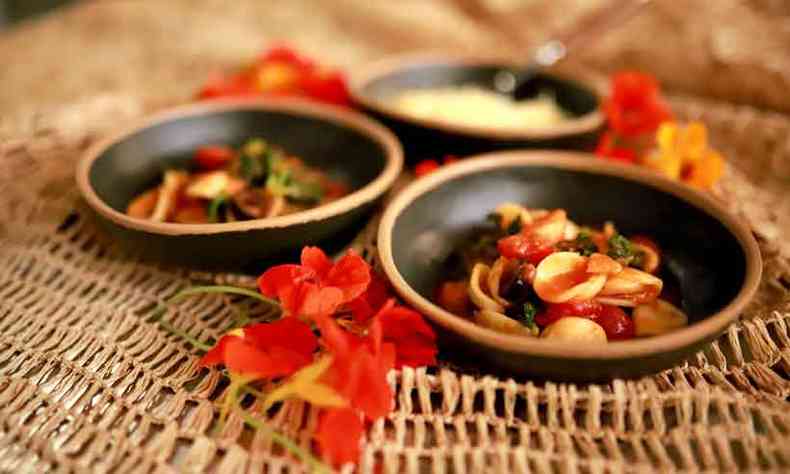 Orecchiette ao molho pomodoro com brcolis, azeitonas e tomates (Clia Soutto Mayor)(foto: Leticia Souza/Divulgao)