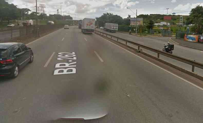 Km 481 da BR-262, o local do acidente, segundo a PRF(foto: Reproduo/Google Street View)