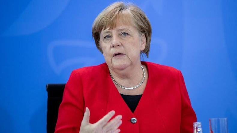 Chanceler alemã Angela Merkel flexibilizou lockdown(foto: EPA) Chanceler alemã Angela Merkel flexibilizou lockdown(foto: EPA)