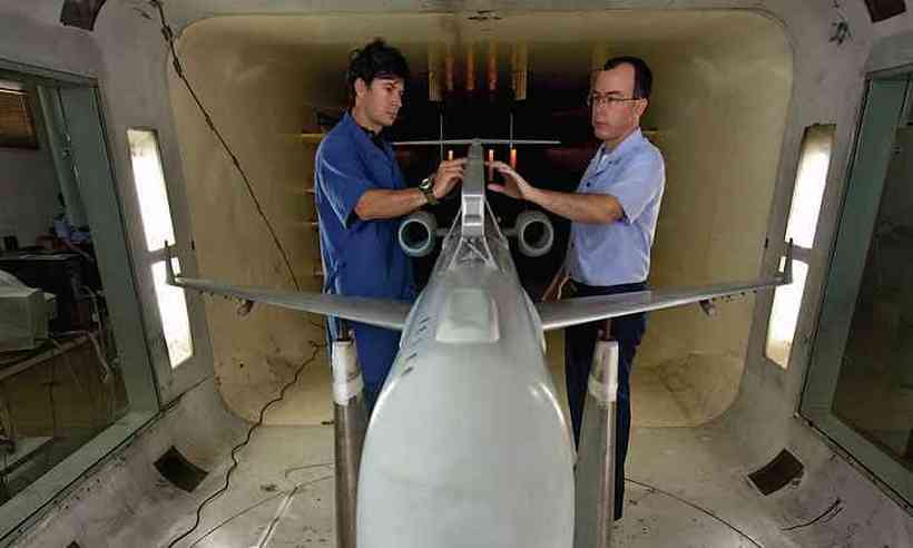 Torne se um engenheiro aeroespacial no ITA Estado de Minas