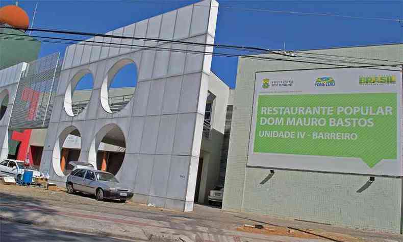 Inaugurado em 2010, o restaurante fica na Rua Afonso Vaz de Melo, nmero 1.001 (foto: Denis Dias/PBH)