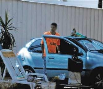 Cadeira na sombra e TV � disposi��o, as mordomias do 