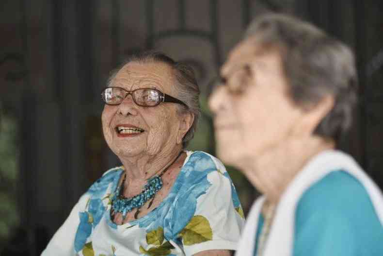 Juracy Feitosa que far 100 anos (D) e Julieta Feitosa, que completar 104 anos
