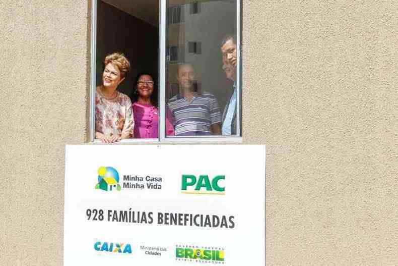 Presidente Dilma Rousseff durante cerimnia de entrega de unidades habitacionais no Parano, no Distrito Federal, nesta quinta-feira (foto: Roberto Stuckert Filho/PR)