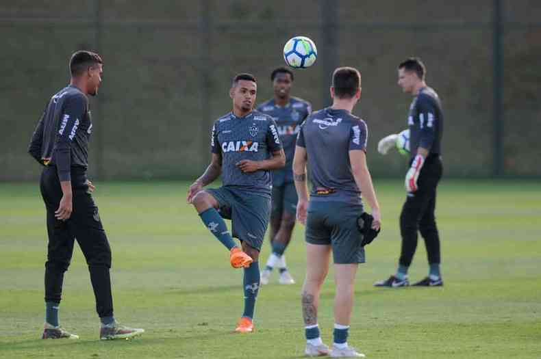 Jovem Alerrandro tem sido um dos reservas do alvinegro que tm aproveitado a chance dada pelo tcnico Levir Culpi(foto: Leandro Couri/EM/D.A Press %u2013 26/10/18)