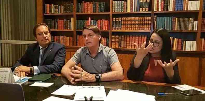 Extenso das parcelas vai ajudar a economia do pas, afirmou Bolsonaro(foto: Reproduo/Facebook)