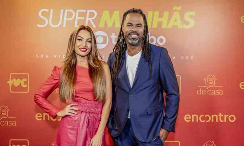 Patrícia Poeta e Manoel Soares durante anúncio das 'novas manhãs da Globo'