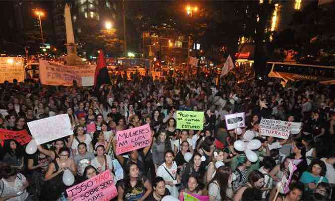 Grande manifestao na capital reuniu mulheres contra cultura do estupro no ano passado(foto: Rodrigo Clemente/EM/D.A Press - 01/06/2016)