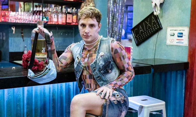 ator Diego Martins em cena da novela terra e paixo na globo
