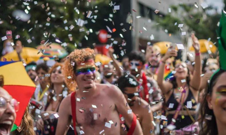 Desfile de 2020 do bloco Garotas Solteiras.