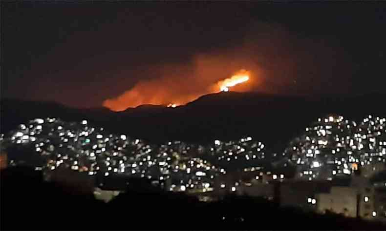 Incndio na Serra do Curral, na Grande BH
