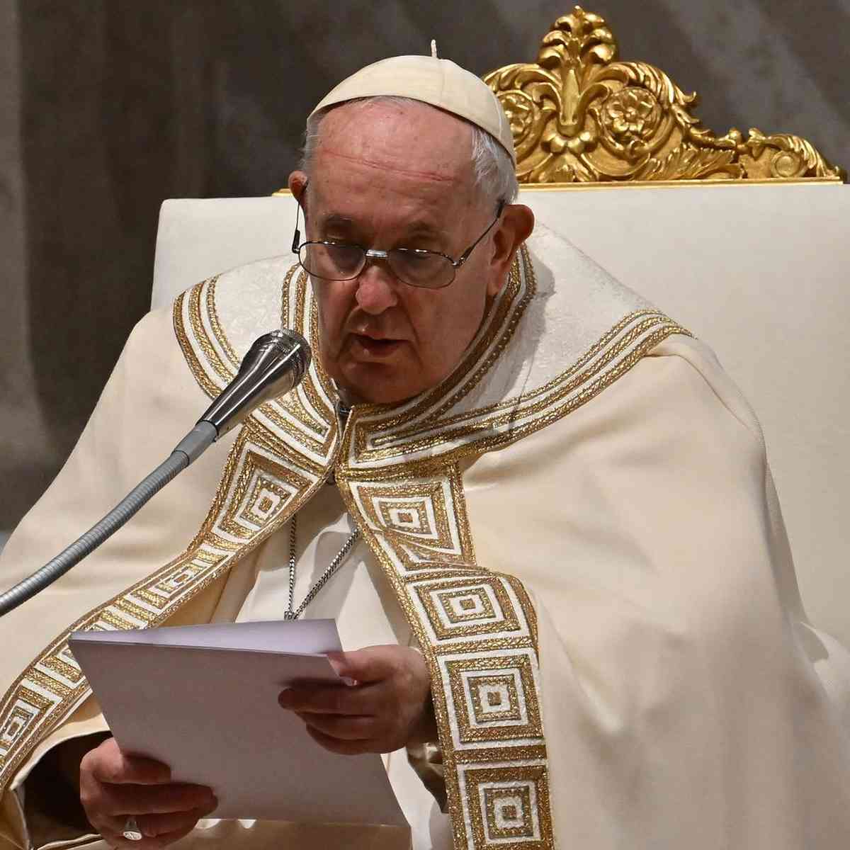 PAPA FRANCISCO COMPLETA 10 ANOS DE PONTIFICADO - Podcast