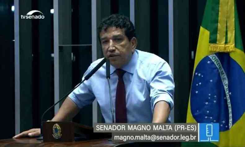 Senador Magno Malta revelou desconfiana ao ouvir Jair Bolsonaro dizer que queria concorrer  presidncia(foto: TV Senado/Reproduo)