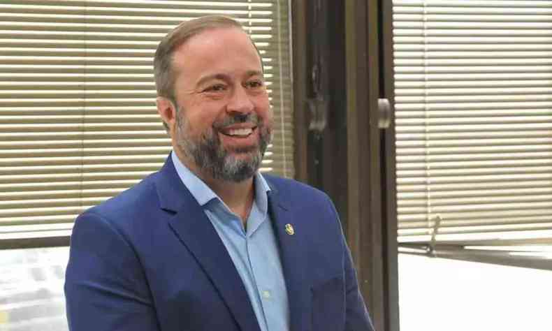 Na foto, Alexandre Silveira durante participao no 'EM Entrevista'