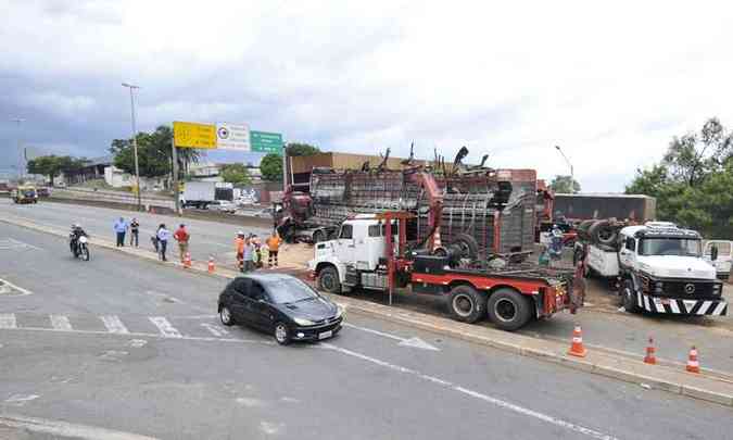 A rodovia 381  conhecida como campe de acidentes em Minas Gerais(foto: Juarez Rodrigues / EM / D.A. Press)