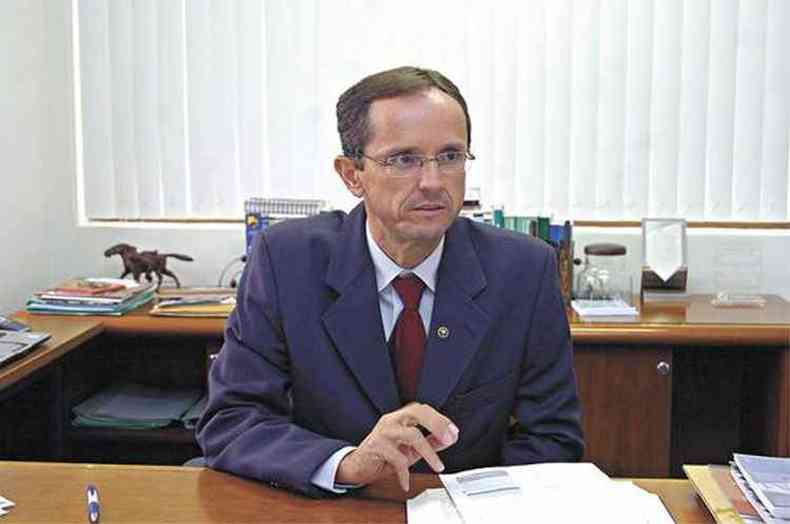 Edson Resende, coordenador das Promotorias Eleitorais de Minas Gerais (foto: Marcos Michelin/EM/D.A Press - 23/2/10)