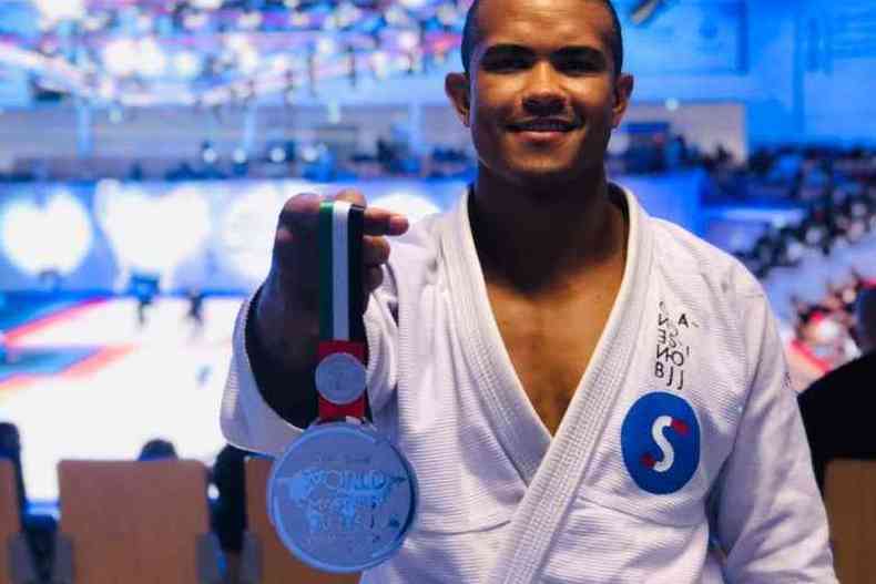 Mineiro John Maycon é vice-campeão mundial de Jiu-Jitsu