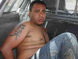  Homem preso pelos militares na Grande BH(foto: Paulo Filgueiras/EM DA Press )