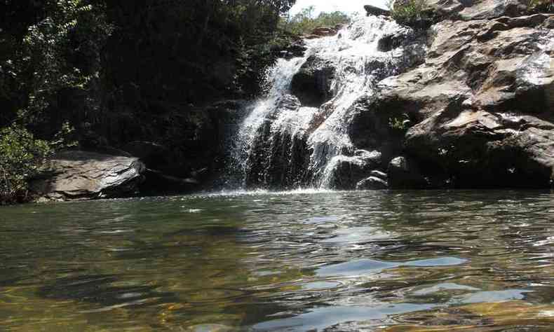 Se depender das determinaes municipais, cachoeiras como as de Rio Acima devem ficar vazias durante o feriado(foto: Edsio Ferreira/EM/D.A Press - 12/09/20)