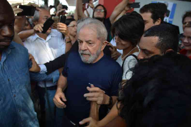 Preso em 7 de abril de 2018 aps se entregar  Polcia Federal, Lula permaneceu na cadeia por 580 dias(foto: Redes Sociais/Reproduo)