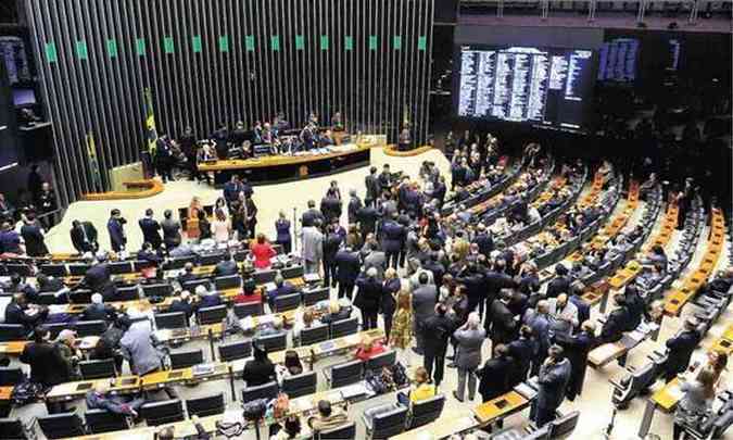 A emenda que limitava despesas no obrigatrias foi derrubada por 257 votos a 55 na Cmara dos Deputados, sem votao no Senado (foto: Gustavo Lima/Cmara dos Deputados)