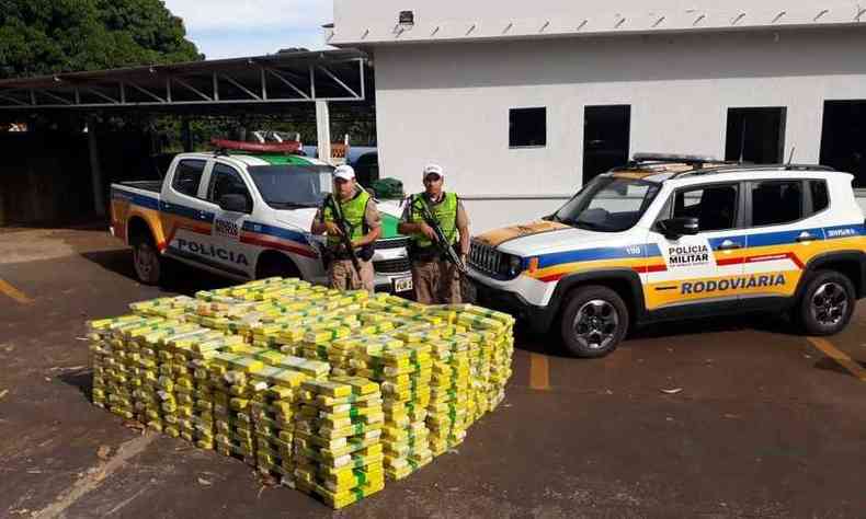 Peso da droga superou uma tonelada(foto: Polcia Militar Rodoviria/Divulgao)