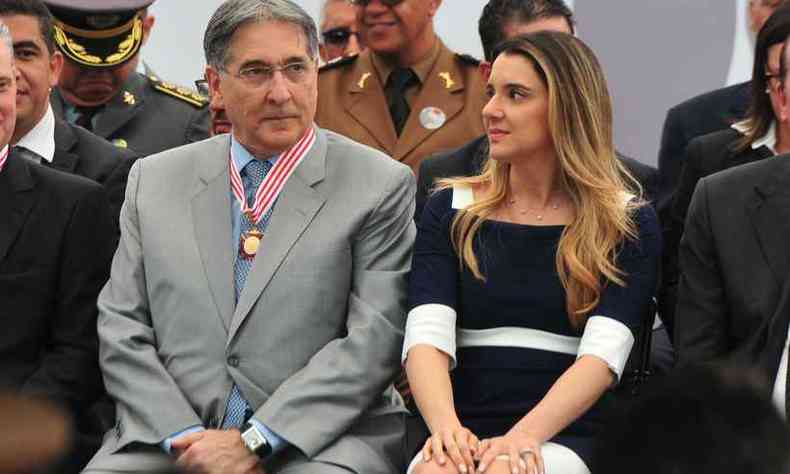 Carolina Pimentel recebeu uma medalha do marido em 2017(foto: Ramon Lisboa/EM/D.A Press. Brasil)