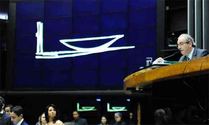 Presidente da Cmara, deputado Eduardo Cunha (PMDB/RJ), embora afirme que no planeja 'pauta de vingana' contra o governo Dilma, prepara pauta para colocar o governo em 'saia justa'(foto: Maryanna Oliveira/Cmara dos Deputados )