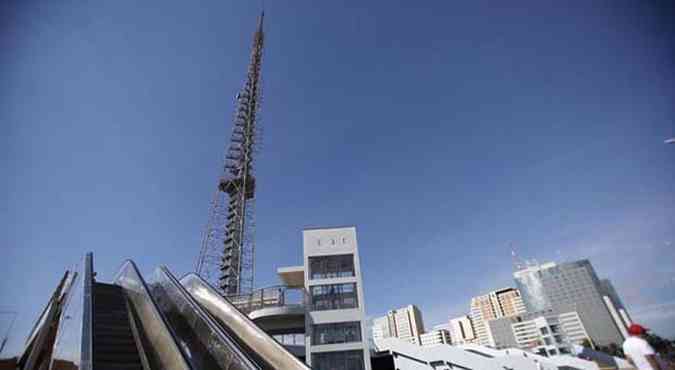 Imagem dos novos acessos  Torre de TV, um dos cartes postais de Braslia(foto: Dnio Simes/GDF)