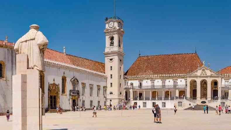A Universidade de Coimbra foi a primeira entidade estrangeira a assinar o convnio com o Inep, em maio de 2014.(foto: Getty Images)
