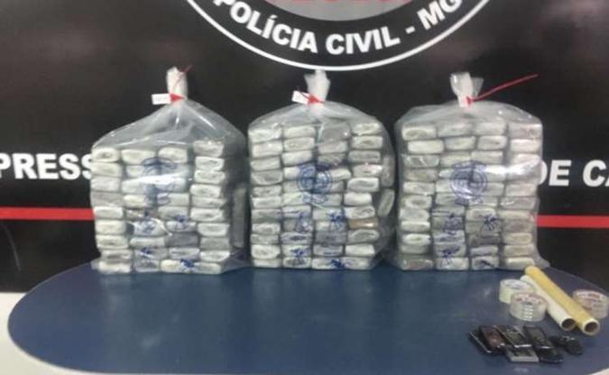 Quadrilha usava os produtos roubados para trocar por drogas(foto: Polícia Civil/Divulgação) Quadrilha usava os produtos roubados para trocar por drogas(foto: Polícia Civil/Divulgação)