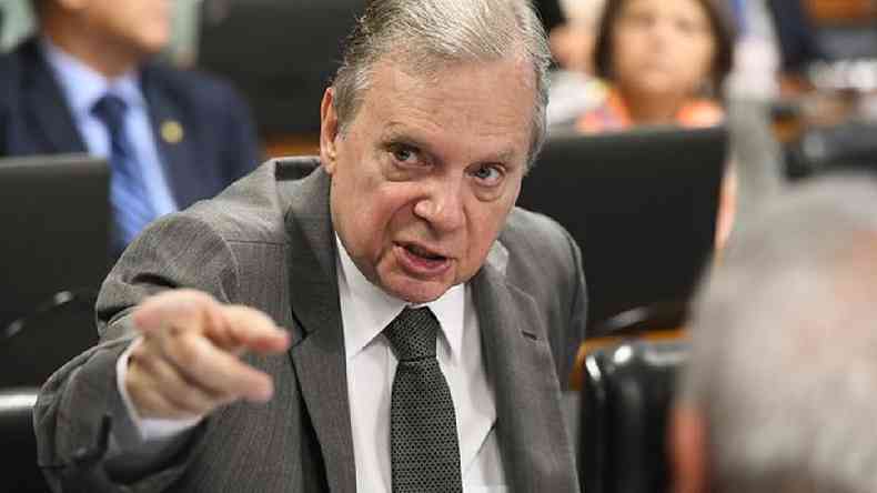 Tasso j afirmou que o governo federal tem responsabilidade pela crise(foto: Marcos Oliveira/Agncia Senado)