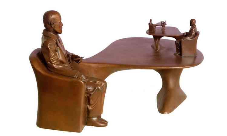 Escultura de Freud em seu gabinete