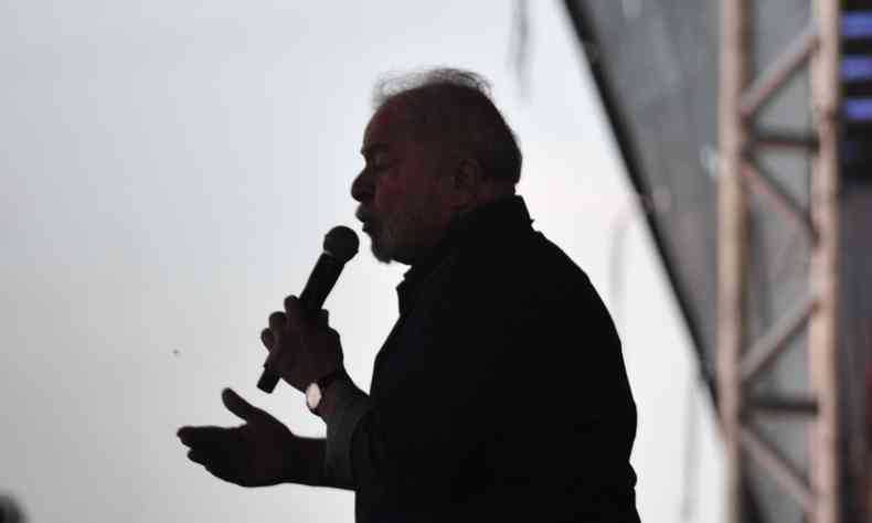 Lula discursa em Minas Gerais