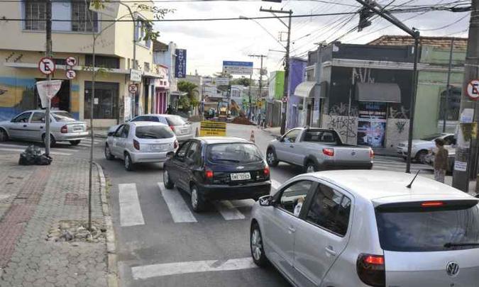 Rua Padre Eustáquio será uma das vias que ganhou a faixa de ônibus(foto: Juarez Rodrigues/EM/D.A Press) Rua Padre Eustáquio será uma das vias que ganhou a faixa de ônibus(foto: Juarez Rodrigues/EM/D.A Press)