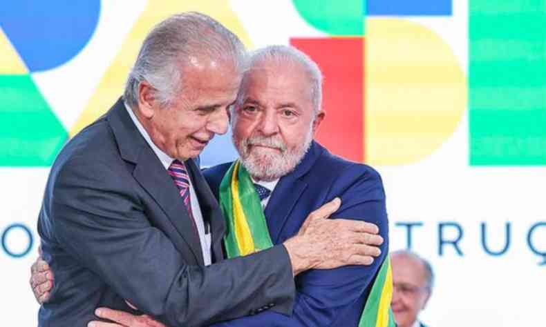 Presidente Lula e ministro da Defesa, Jos Mcio