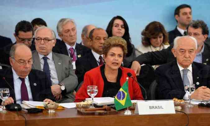 Presidente Dilma Rousseff durante a 48 Cpula dos Chefes de Estado do Mercosul(foto: Wilson Dias/Agncia Brasil)