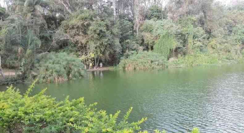 Vista geral do Parque Lagoa do Nado, em BH
