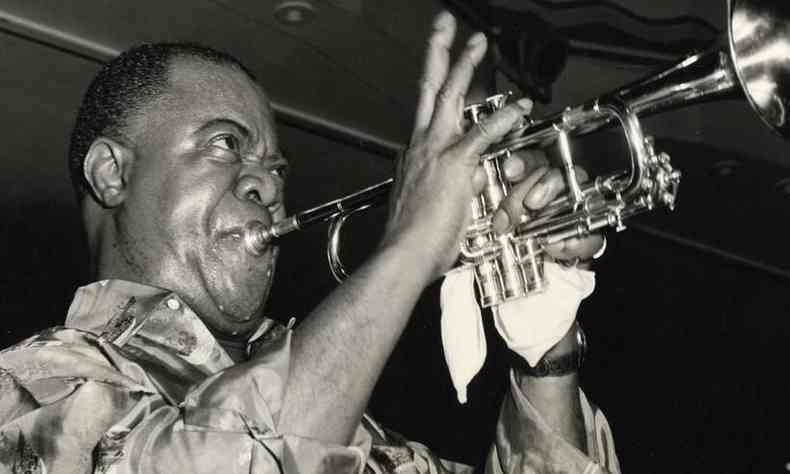 A lenda do jazz: Louis Armstrong