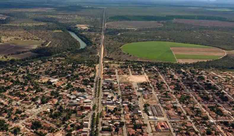 Urucuia, no Norte de Minas,  a cidade que menos vacinou at agora a populao com a 1 dose: menos de 50%