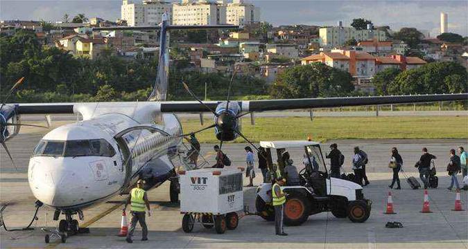 Antes mesmo da definição sobre uma nova estrutura para o terminal de BH, as companhias Azul e Gol travam disputa pela ocupação do espaço(foto: Juarez Rodrigues/EM/D.A Press) Antes mesmo da definição sobre uma nova estrutura para o terminal de BH, as companhias Azul e Gol travam disputa pela ocupação do espaço(foto: Juarez Rodrigues/EM/D.A Press)