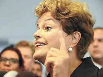 A presidente Dilma Rousseff, que concorreu  reeleio, foi beneficiada com a maior doao, que atingiu a cifra de R$ 11 milhes(foto: Elza Fiza/Agncia Brasil)